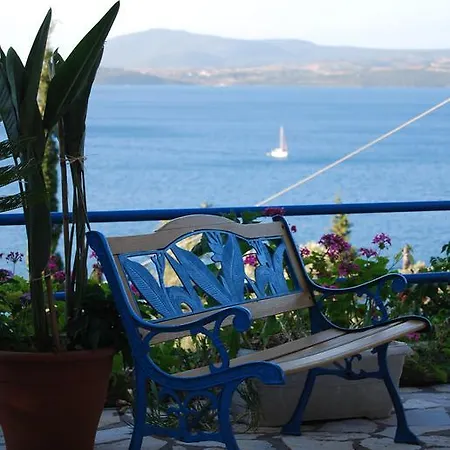 Pantheon 公寓 尼基亚娜